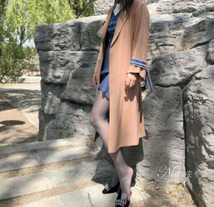 两个人看的www高清视频