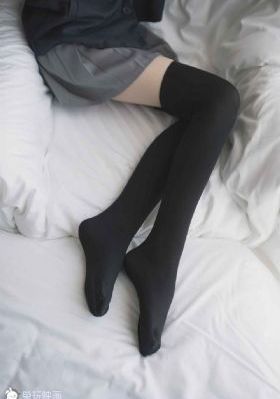 办公室浪荡女秘在线观看