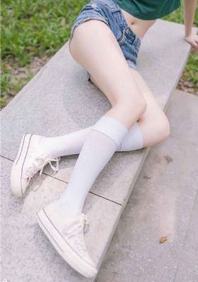 摘花free第一次hd