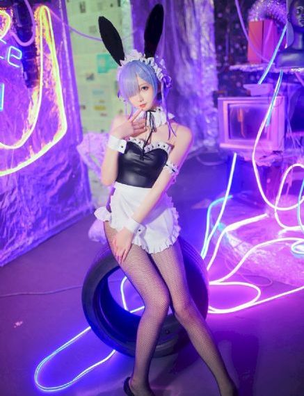 美丽的姑娘在线播放完整版