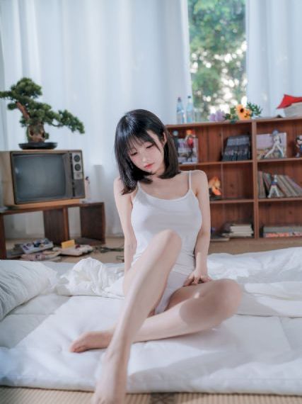 女教师免费观看