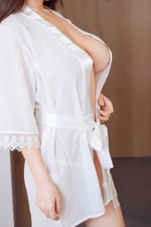 美丽姑娘免费观看中文版全集