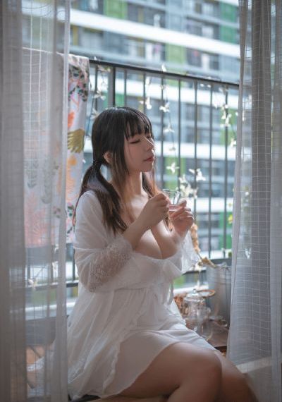 拿瓦铠甲