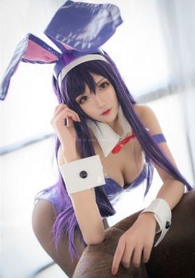 年轻老师6大胸女教师